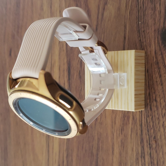 Samsung Galaxy Watch 42mm - Picture 3 of 3